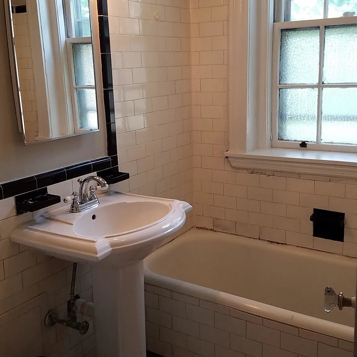 Studio, 1.0 bath, 433 sqft, $2,400 — Photo 4