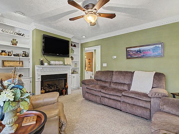 3rd image of 538 Orchard Valley Way #538
