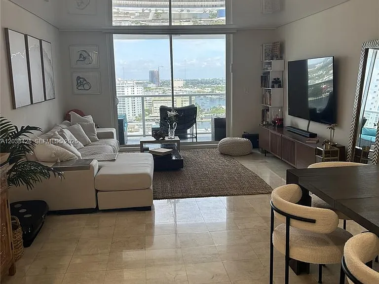 1904 S Ocean Dr #1807 — Photo 4