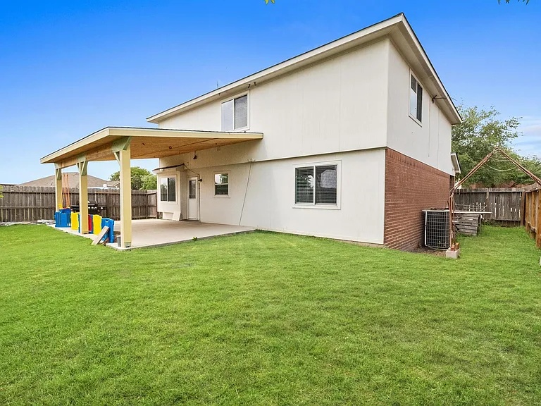 13723 Anwar Dr — Photo 26