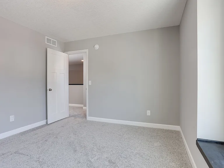 1142 Middlefield Rd — Photo 26
