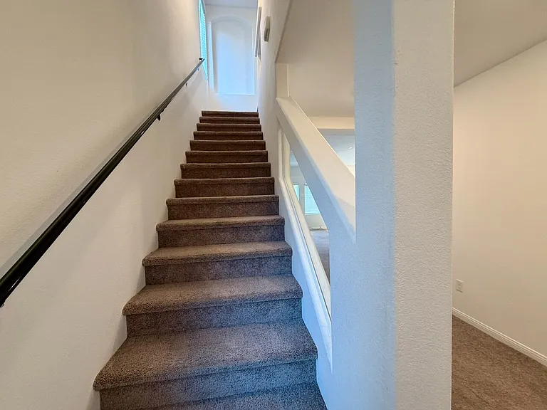 7748 Pacific Dunes St — Photo 17