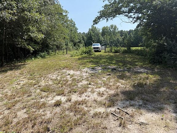 3rd image of 2.86 Point Pleasant Rd