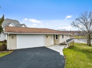 2249 Breckenboro Dr, Davis, IL 61019