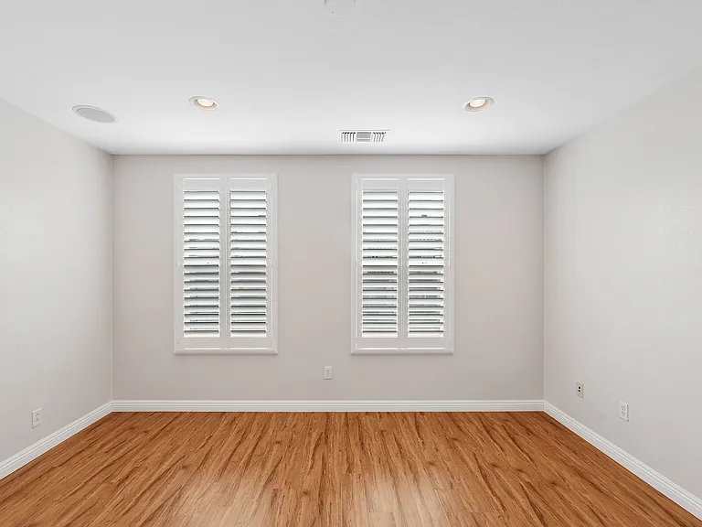 10556 Debreceni Way #9 — Photo 14