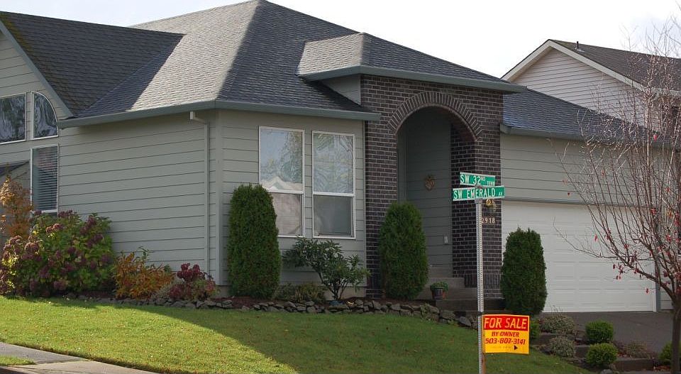 2nd image of 2918 SW 32nd Ter