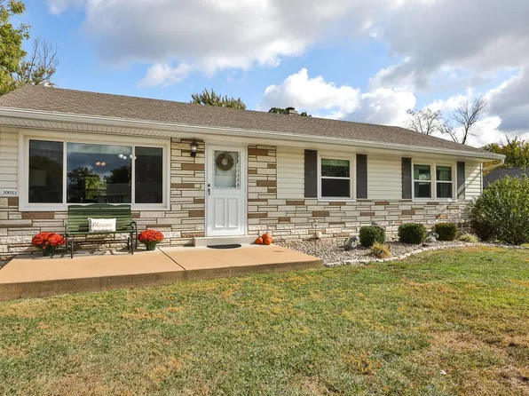 10033 Meadowfield Ln, Saint Louis, MO 63128