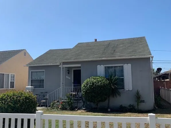 4320 W 169th St, Lawndale, CA 90260