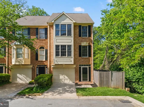 9815 Tiffany Hill Ct #68, Bethesda, MD 20814