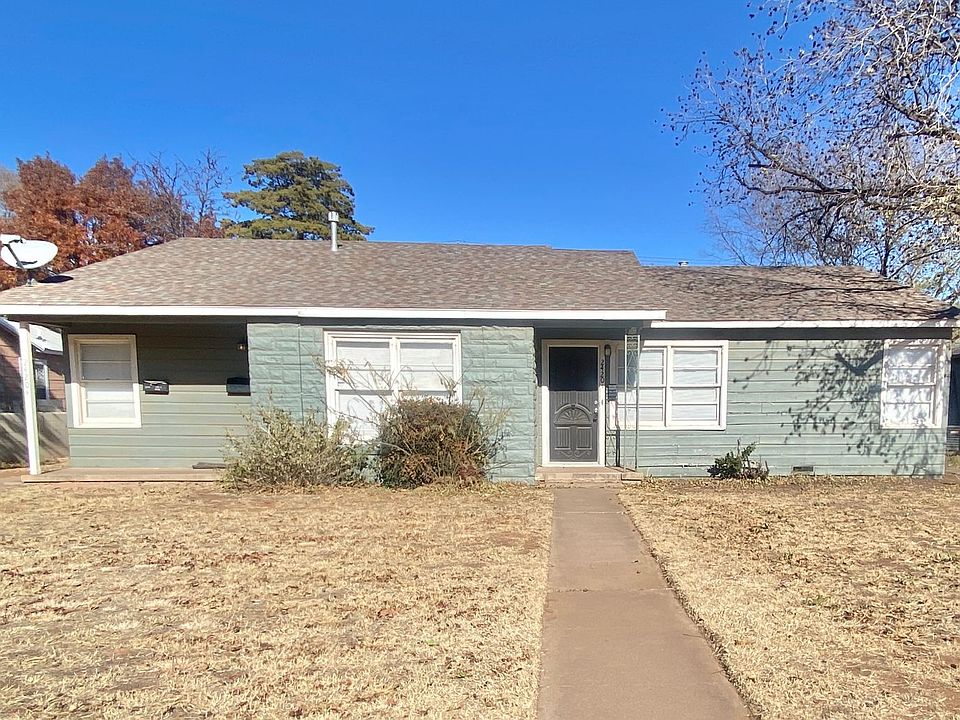 1st image of 2420 33rd St #2420