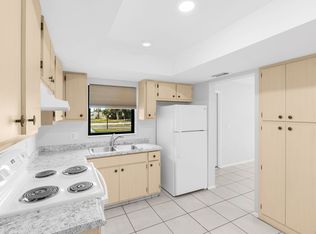 2935 SE 15th Pl APT 4, Cape Coral, FL 33904