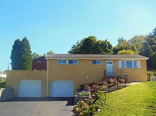 3 Valmartin Dr, Pittsburgh, PA 15235