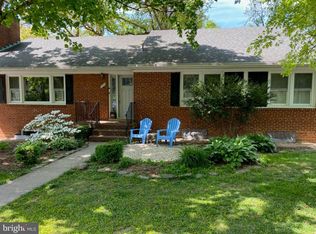 4507 40th St N, Arlington, VA 22207