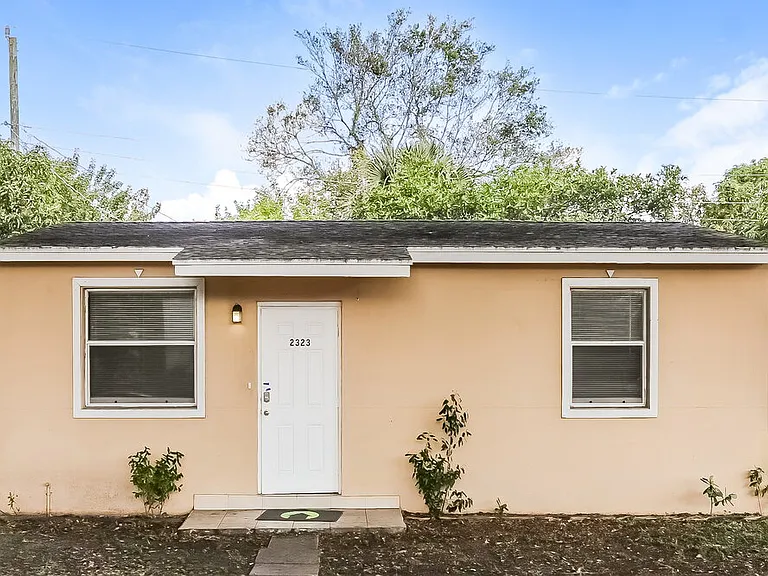 2323 NW 12th Ct — Photo 1