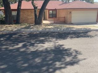 8411 Oak Fence St, San Antonio, TX 78251