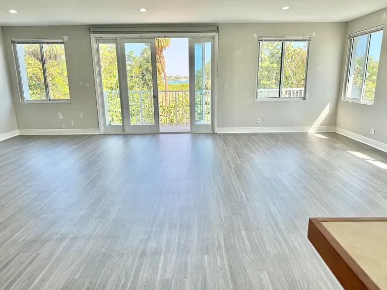 5840 N Flagler Dr — Photo 5