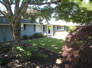 6815 SW Peyton Rd, Portland, OR 97223