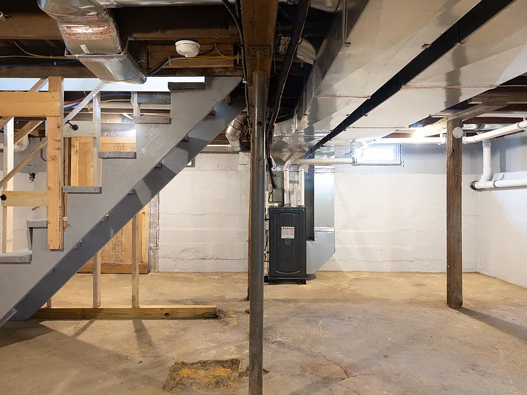 639 Landis Ave — Photo 39