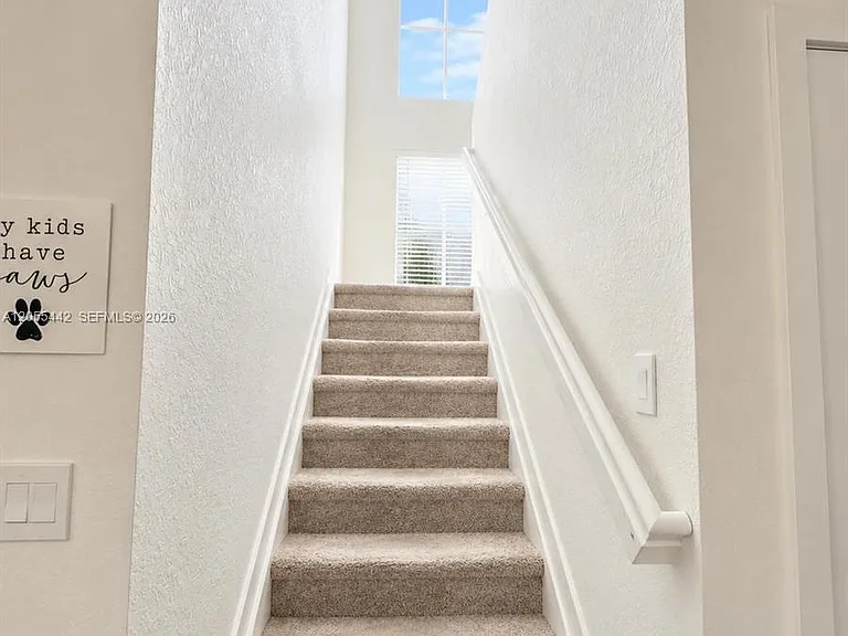 1680 SE 8th Ave — Photo 6