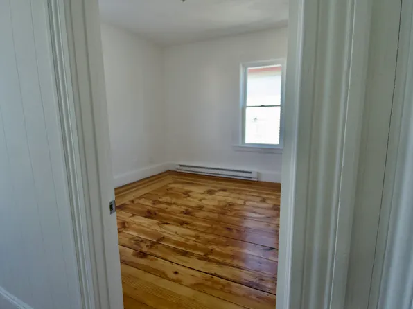 274 W 6th St #274, Lowell, MA 01850