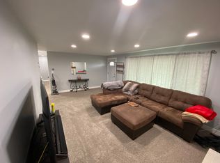 2011 W 5900 S, Roy, UT 84067