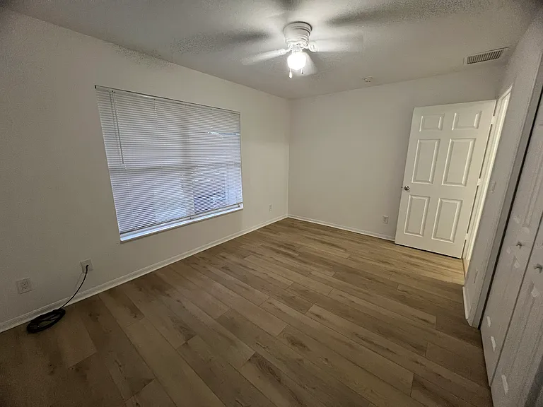 1543 Hightower Ave S — Photo 18