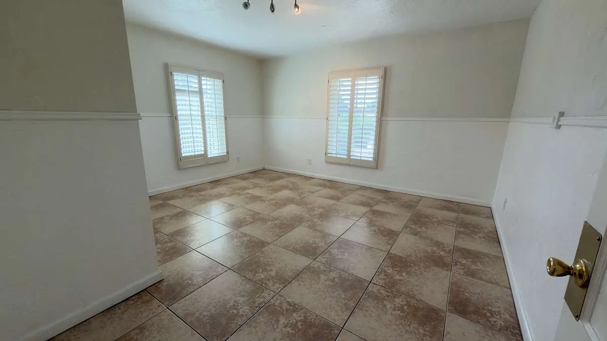 8238 East Thomas Road Unit B — Photo 1