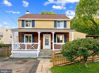 1718 S Lowell St, Arlington, VA 22204