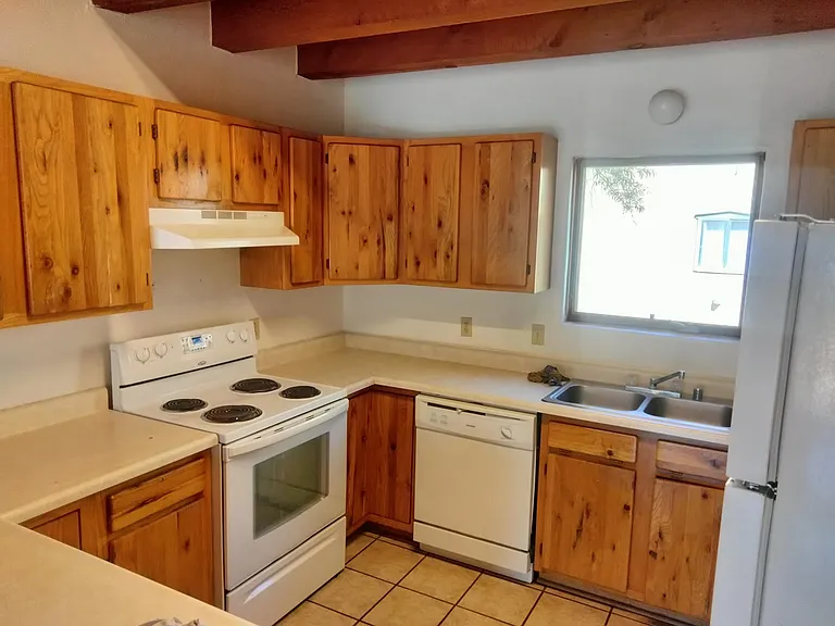 913 Gusdorf Rd #4 — Photo 4