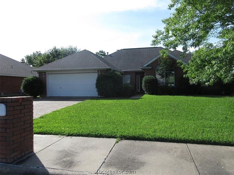 1st image of 704 Aster Dr