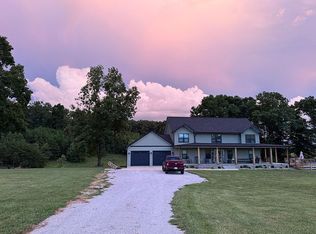 932 Holt Rd, East Bernstadt, KY 40729