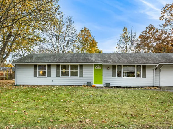 1 Daniel Road, Wareham, MA 02571