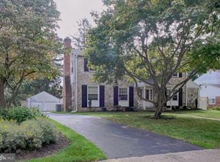 513 Lawrence Dr, Springfield, PA 19064