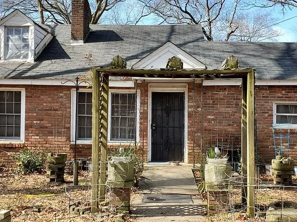 67 Vinson Dr, Atlanta, GA 30317