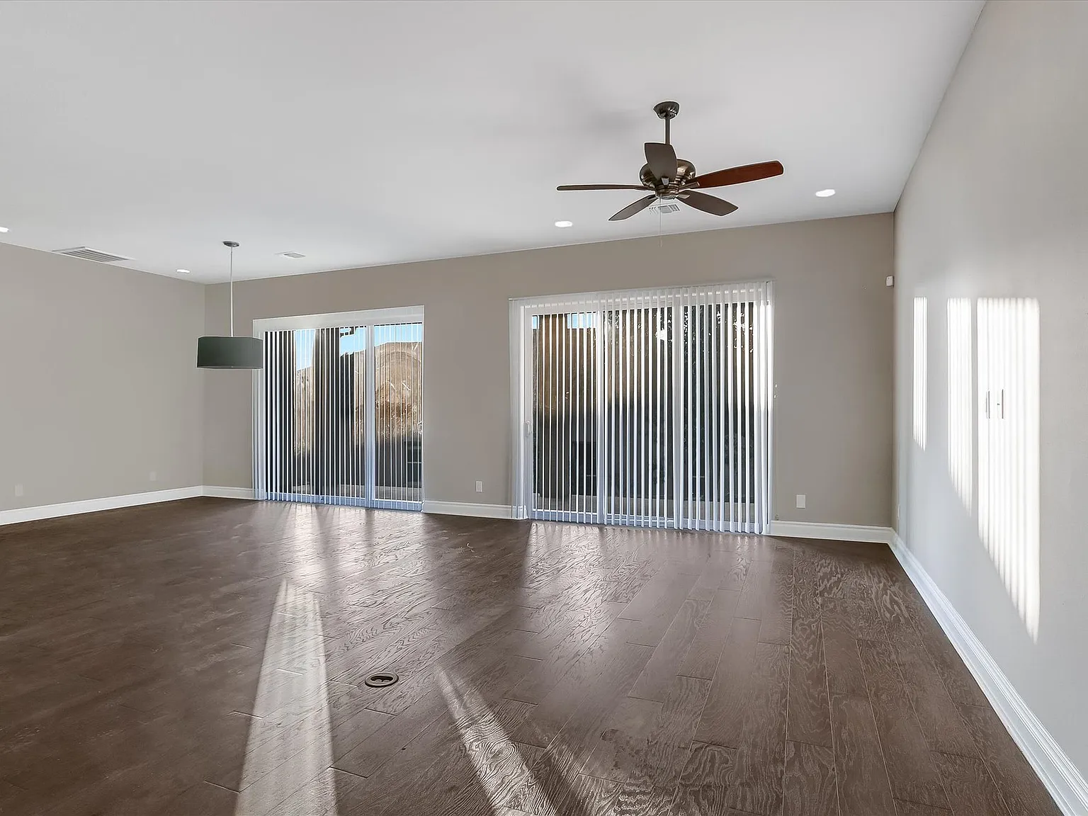 6711 Abarth Lane, San Antonio, TX 78257 — Photo 3