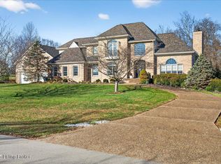 3713 High Crest Ct, Crestwood, KY 40014