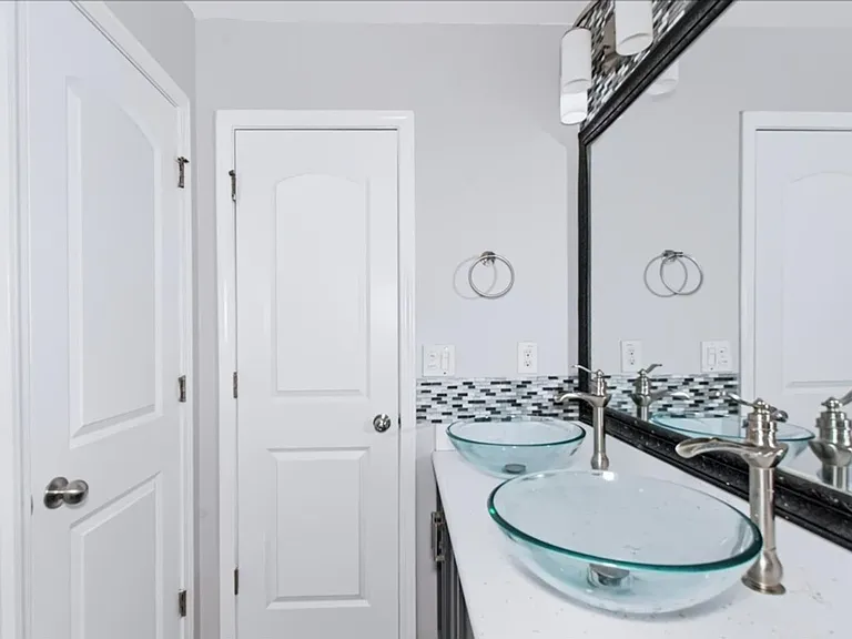 1715 Cheryl Ln — Photo 20