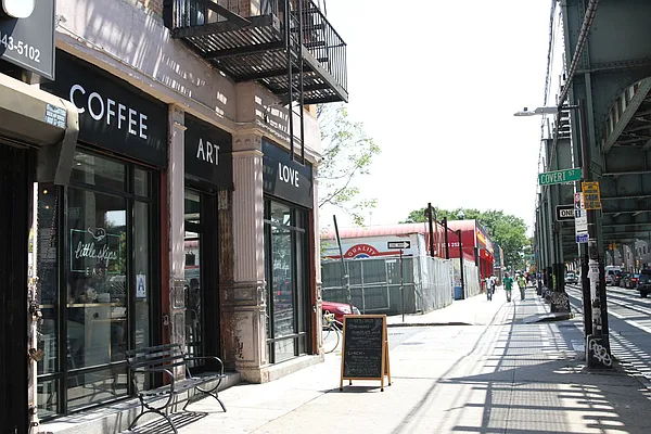 Rented by Sunrise Real Estate | media 41