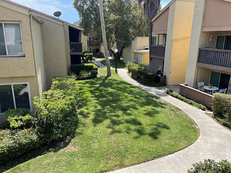 Your view from the balcony also saves you money from heating cost during the cold winters thanks to a South facing unit that get direct sunlight from the deck and bedroom windows.
