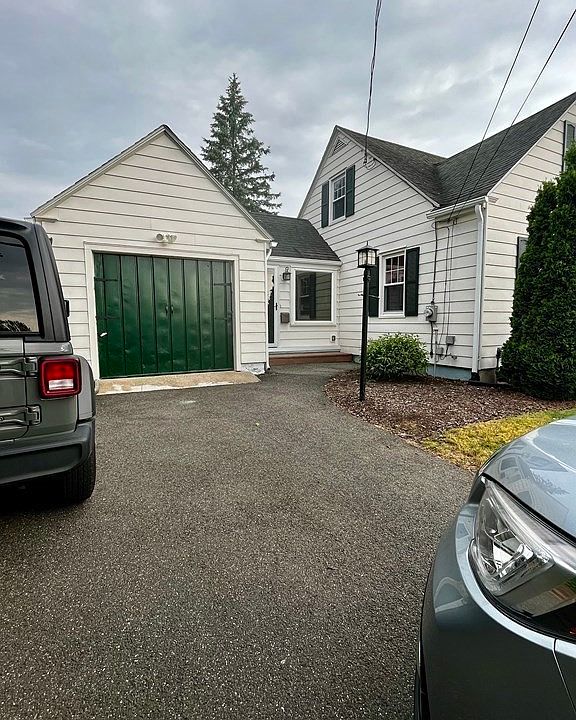 113 Beauchamp Ter, Chicopee, MA 01020 Zillow