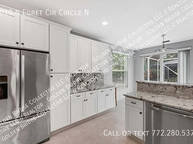 1019 Egret Cir N — Photo 4