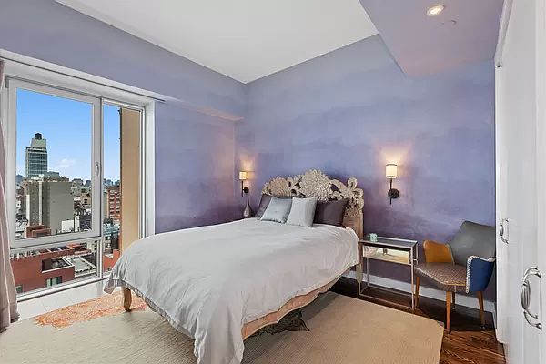 1st image of 50 Franklin St #Phb