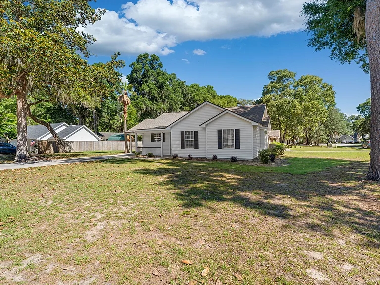 1 Folson Ct — Photo 32