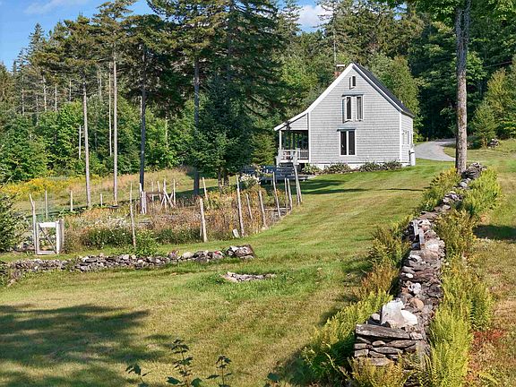 4th image of 739 Cabot Plains Road