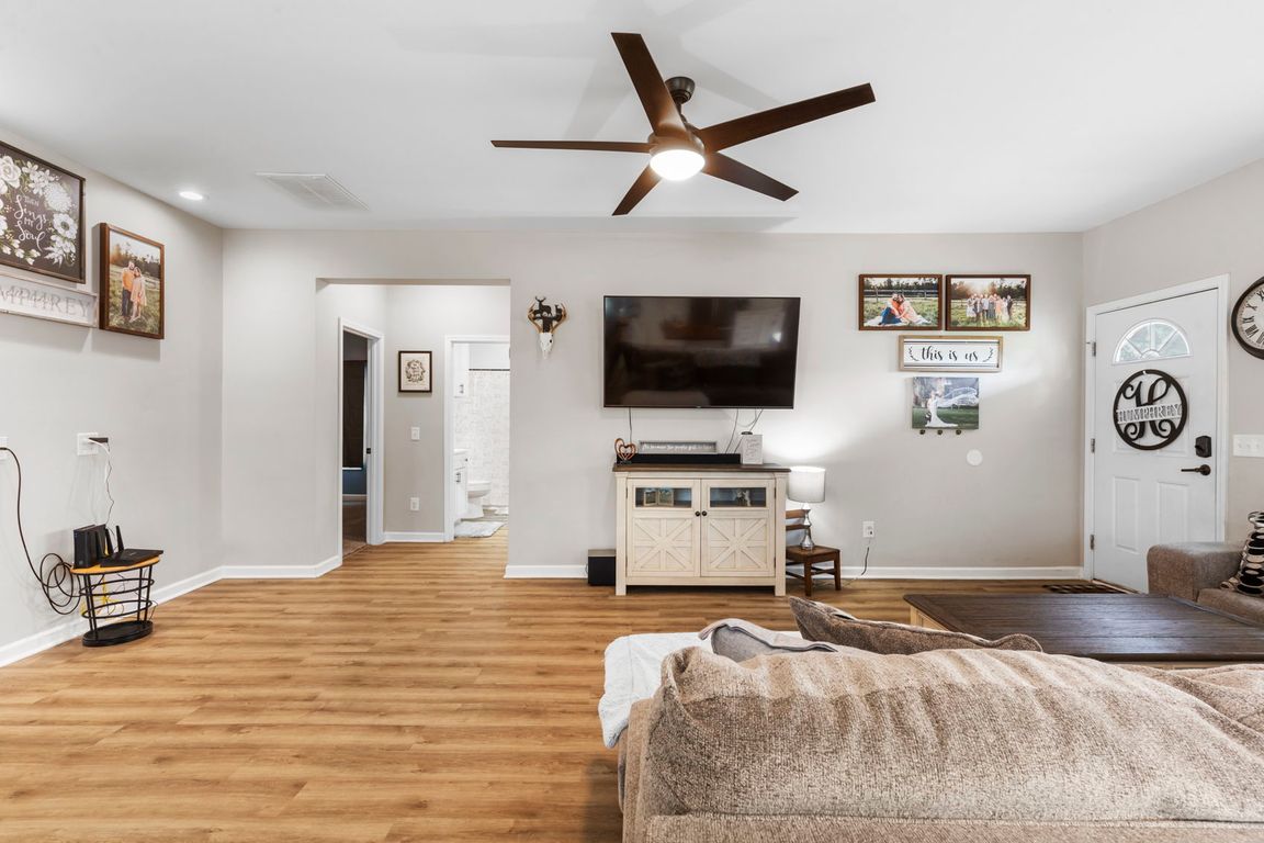 next background image