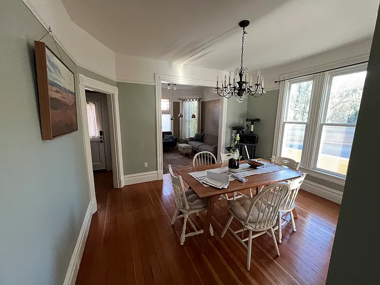 2124 SE Salmon St — Photo 5