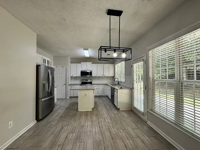 3535 Ridgefair Dr — Photo 10