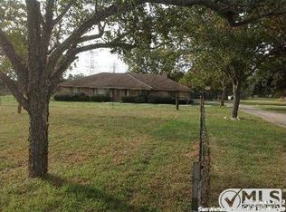 5768 Beck Rd, San Antonio, TX 78263
