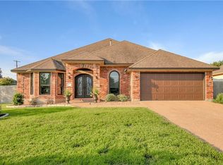 15801 Chatham Wood Dr, Austin, TX 78717