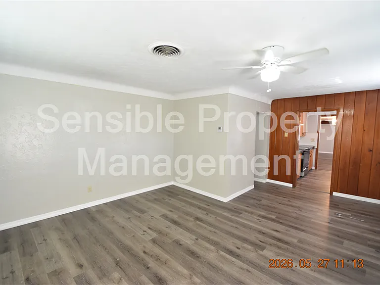 2700 26th St N — Photo 9